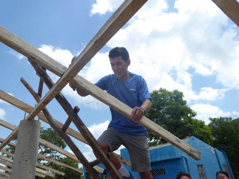 CO19_Joe_service_hammering