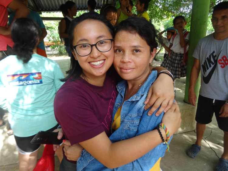 CO19_Nhivan_host_Mom